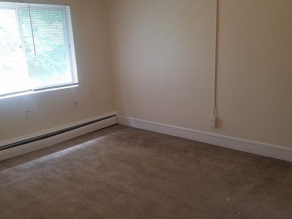 4th image of 111 N Broadway #3