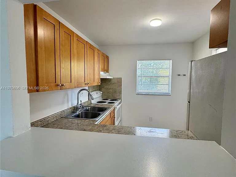1503 NW 207th St #240 — Photo 6