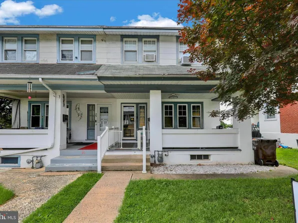 27 W 33rd St, Reading, PA 19606