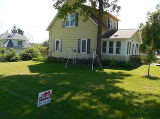W6449 E Pine St, Dalton, WI 53926