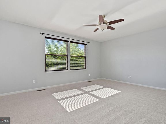 4th image of 23310 Evening Primrose Sq