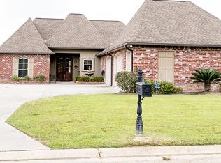 10687 Hollow Creek Ct, Denham Springs, LA 70726