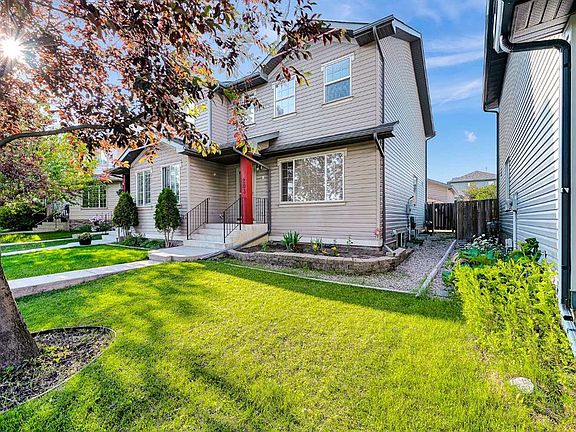 2nd image of 203 Covemeadow Cres S