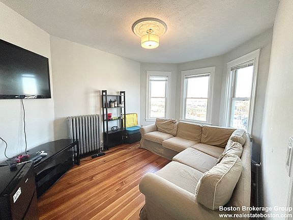 2nd image of 151 E Cottage St #3
