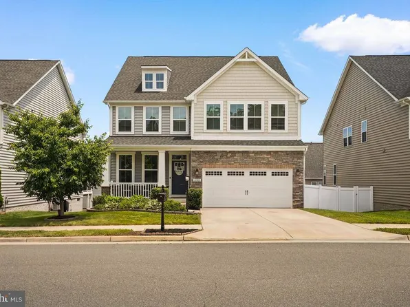 12405 Southington Dr, Woodbridge, VA 22192
