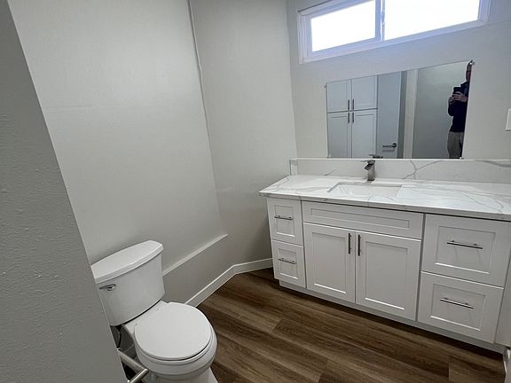 4th image of 3837 Montclair St APT 6