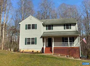 495 W Rosewood Dr, Barboursville, VA 22923