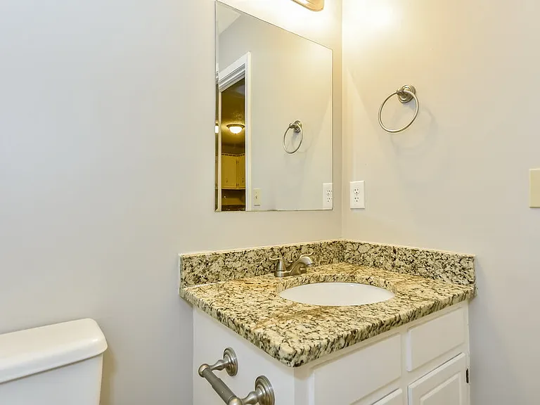 1632 Rachels Retreat Cir — Photo 16