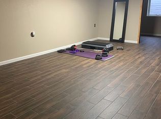 805 E Fair St, Garden City, KS 67846