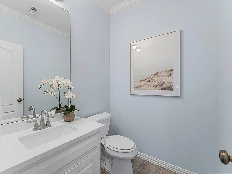 1622 Cottage Landing Ln — Photo 18