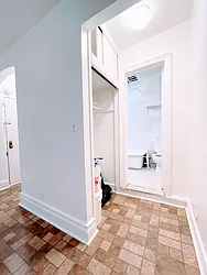 Rented by HOLTON REAL ESTATE INC.