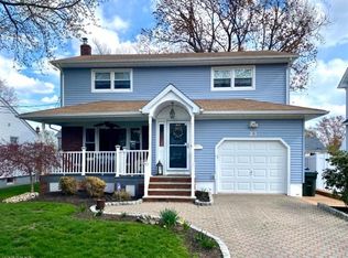 23 Charles St, Clark, NJ 07066