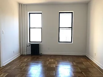 Rented by Lang Realty LLC