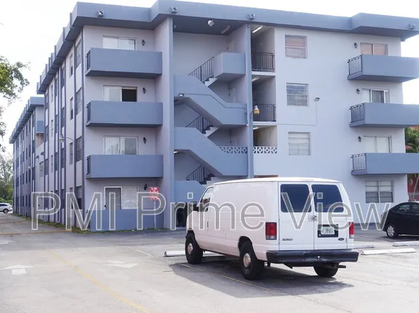 495 NW 72nd Ave APT 404, Miami, FL 33126