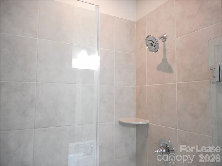2105 Autumn Olive Ln — Photo 11