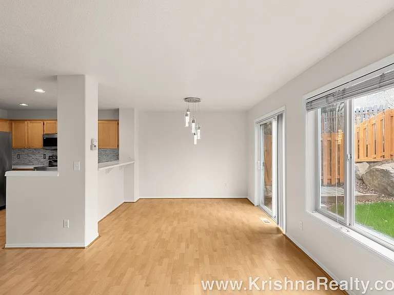 6408 NW Starflower Dr — Photo 7
