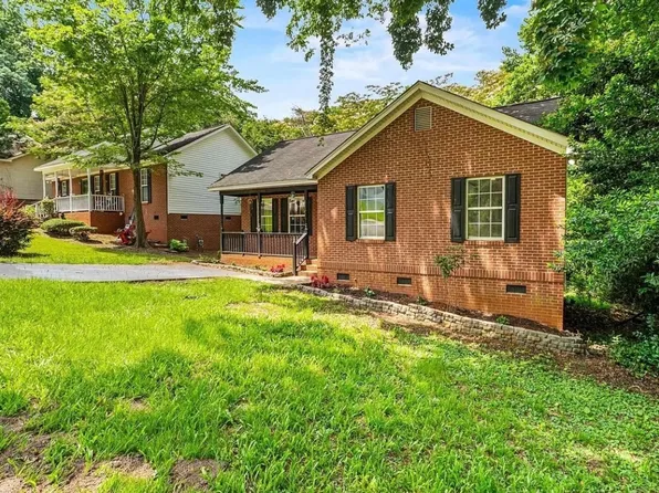 4223 Woodridge Dr, Columbia, SC 29203