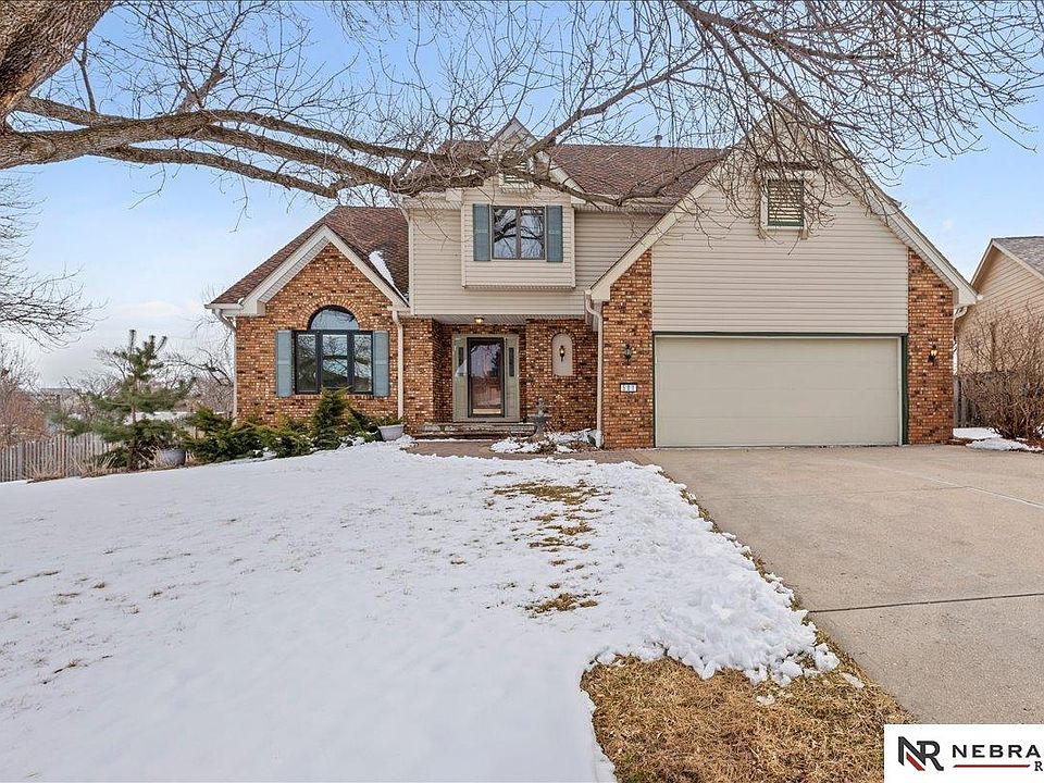 1st image of 501 Kent Dr