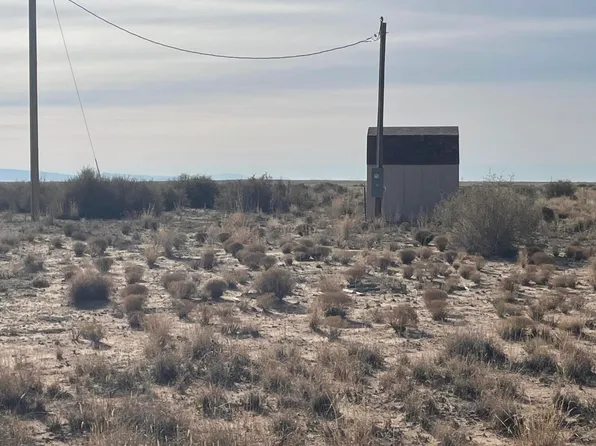 72 Ricardo Rd, Belen, NM 87002