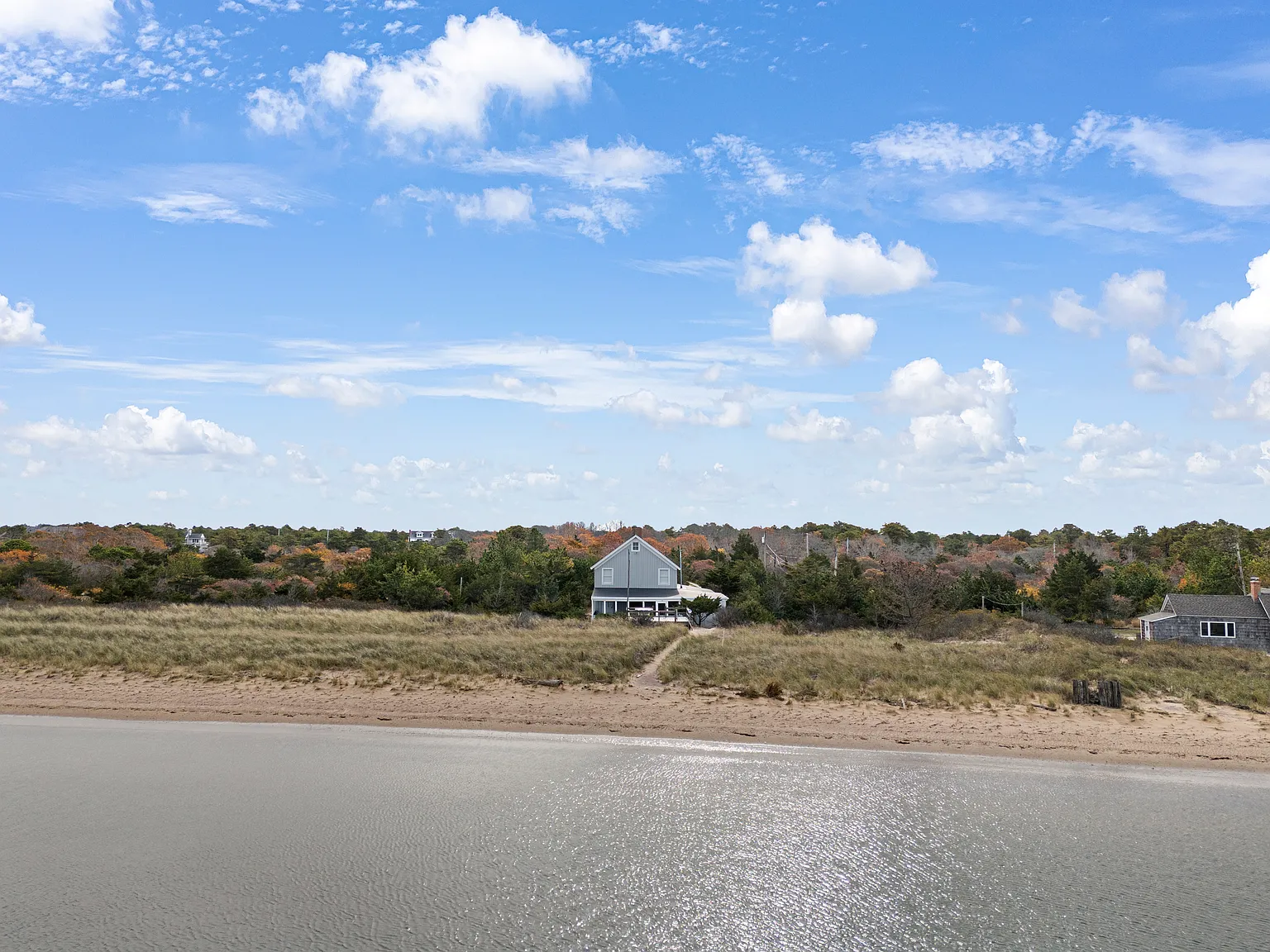 Historical Home on Napeague Bay — Photo 4