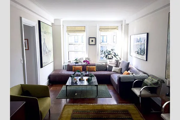 Rented by Metropolitan Equities | media 24