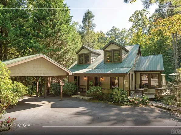 63 Indian Falls Way, Lake Toxaway, NC 28747