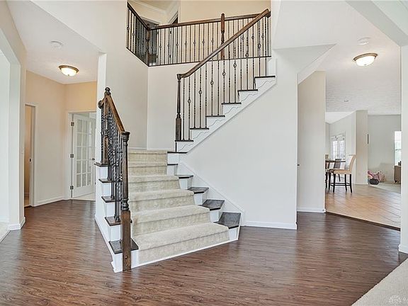 5th image of 10525 Wallingsford Cir