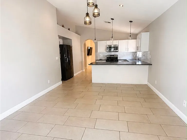 9594 Bighorn Ranch Ave — Photo 3
