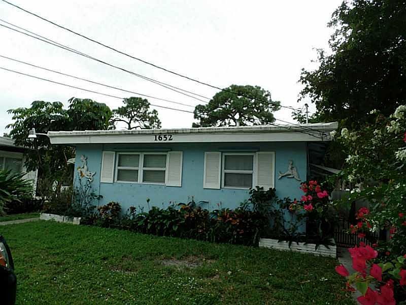 1st image of 1652 NE 32nd St