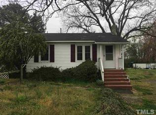 932 Herman Lane Rd, Stantonsburg, NC 27883