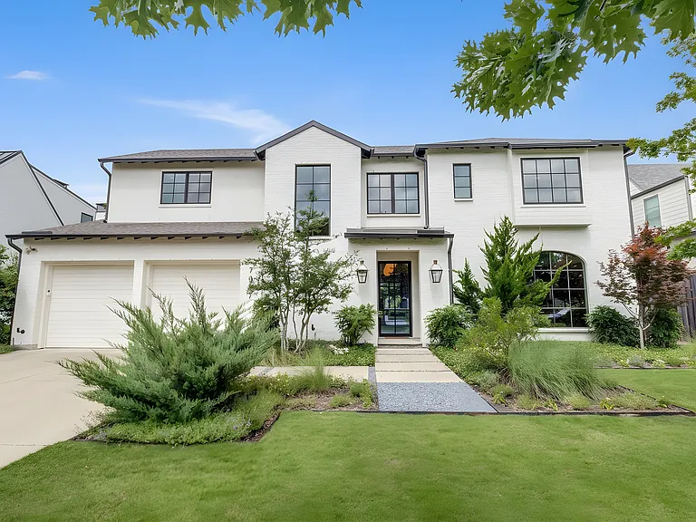 7007 Robin Rd — Photo 2