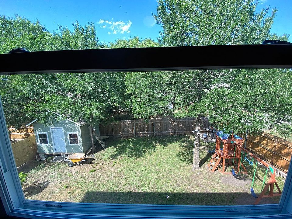 2nd image of 152 Shadow Wood Trl