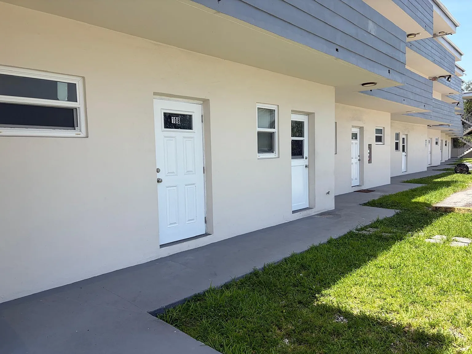 13215 Northeast 6th Avenue - 108 — Photo 1