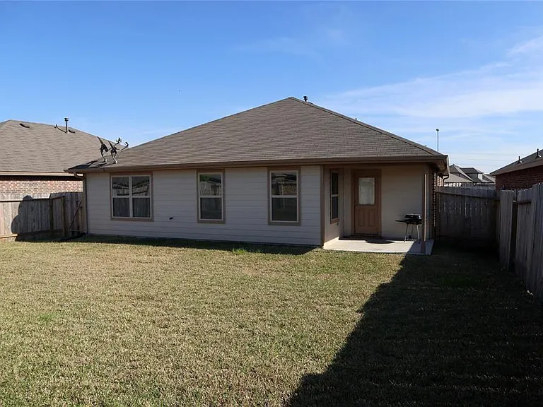 17714 Auburn Heights Trl — Photo 23