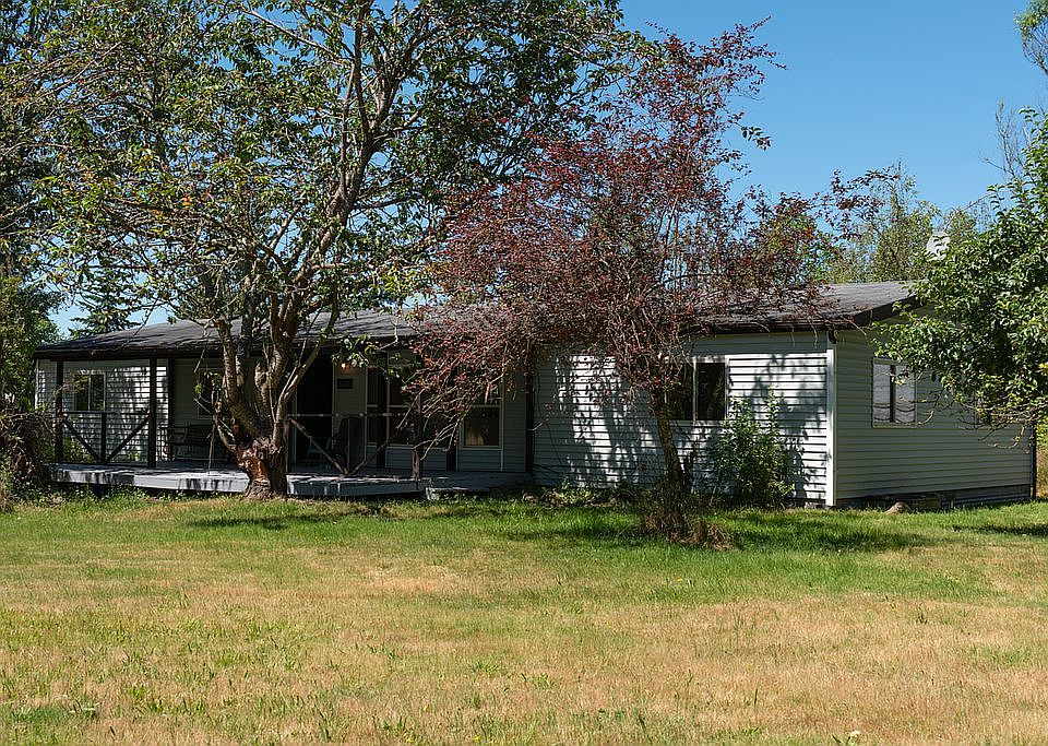 1st image of 25525 161st St E