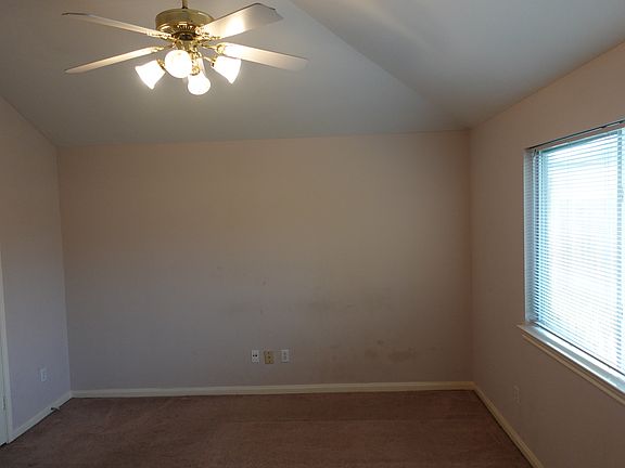 2nd image of 17214 Lilac Vale Ct