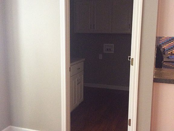 2nd image of 1525 Melissa Ln