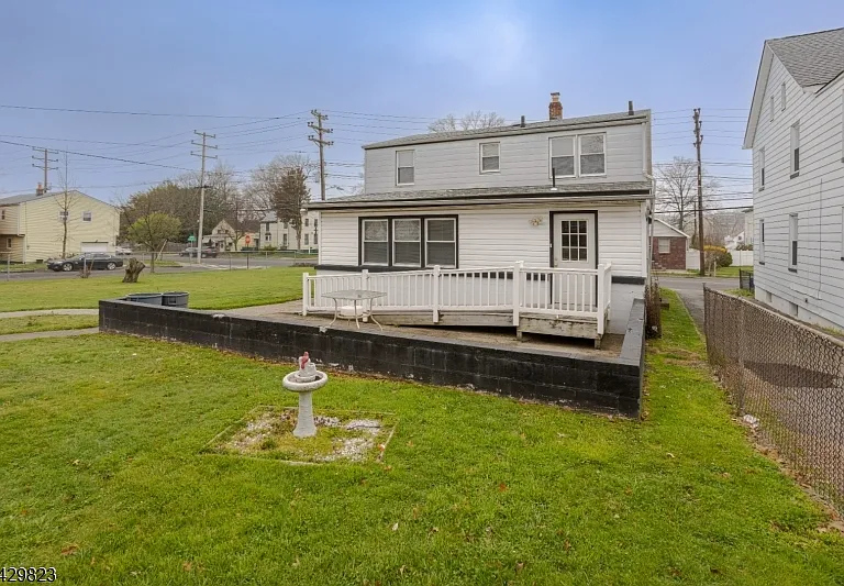 1709 Lawrence St — Photo 20