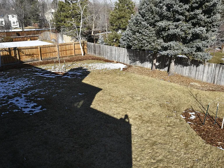 10657 W Roxbury Ave — Photo 18