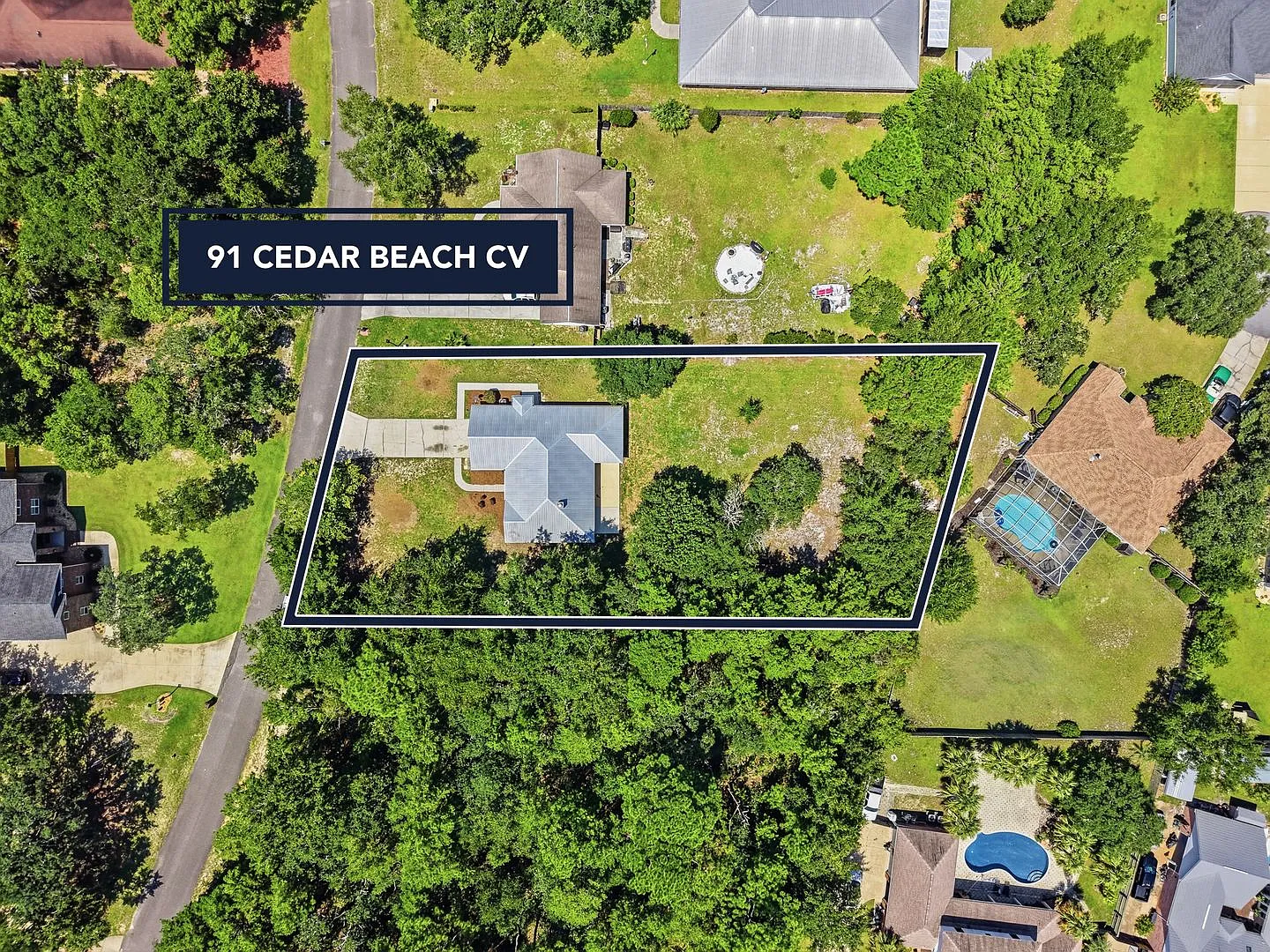 Spacious 3BR/2BA Home Near the Bay with Huge Fenced Backyard! — Photo 2