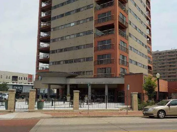 100 Park Ave W APT 1806, Denver, CO 80205