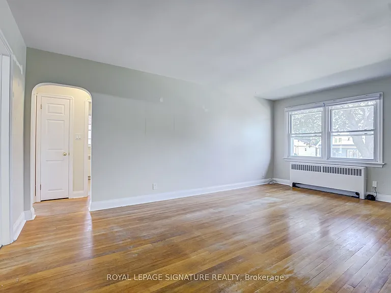 855 Simcoe St N #3 — Photo 10