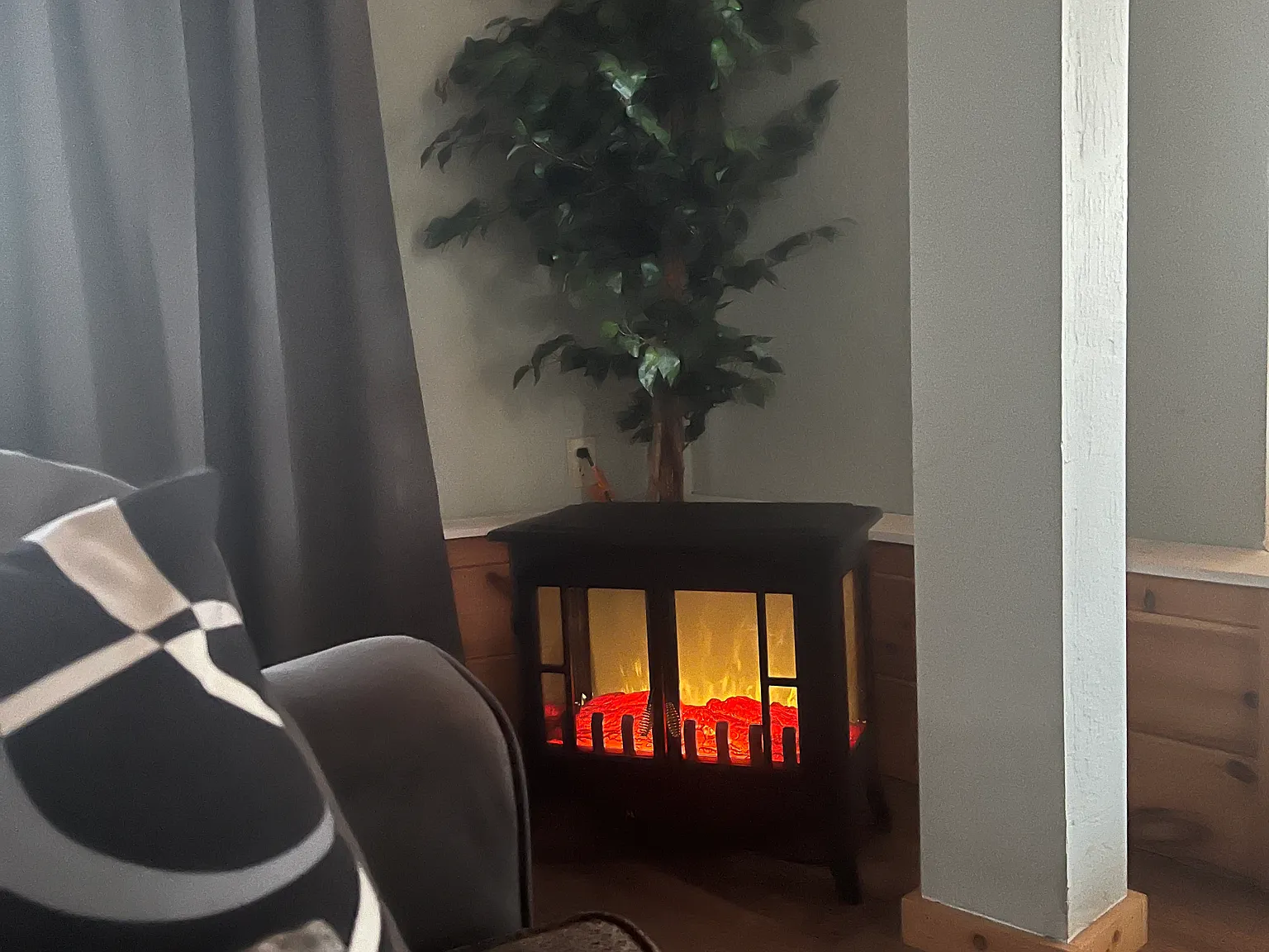 1 bed, 650 sqft, $2,000 — Photo 2
