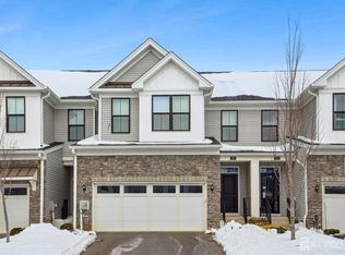 26 Wisteria Ct, Monroe Township, NJ 08831