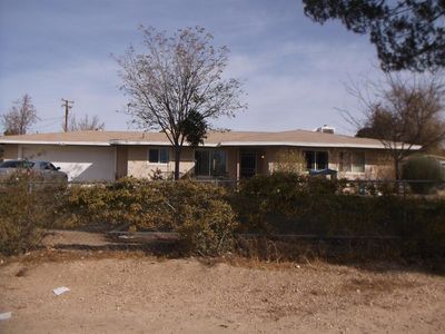 15555 Tacony Rd, Apple Valley, CA, 92307