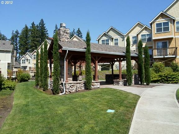 3rd image of 2028 NE 49th Way #4B