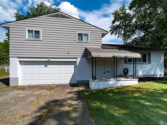 2nd image of 8384 Sagraves Dr