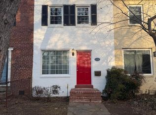 3765 Mark Dr, Alexandria, VA 22305