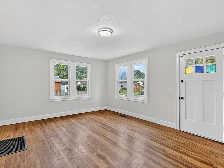 4600 Biltmore Ave — Photo 22