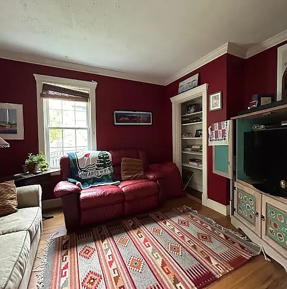 208 Prospect St — Photo 28